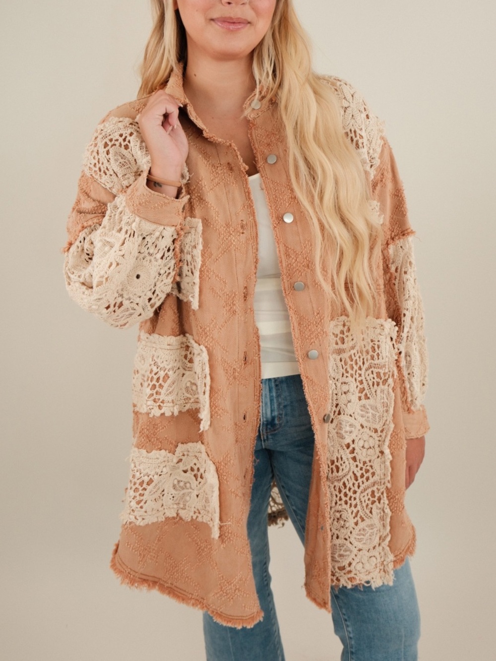 NWT POL Dusty Rose Lace Overlay Shirt Jacket Shacket Boho Crochet Fall Size M/L
